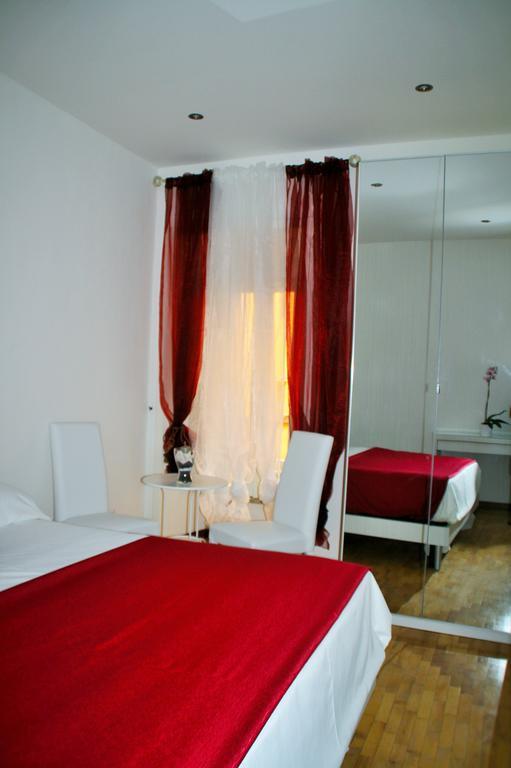 Frühstückspension Have A Nice Holiday - Luxury Rooms Rom